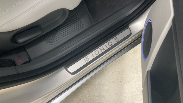 Hyundai IONIQ 5 168kW Ultimate 84 kWh 5dr Auto [Tech Pack] Electric Hatchback